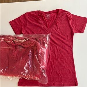 NEW Lot of 12 size Medium ladies V neck tee shirts